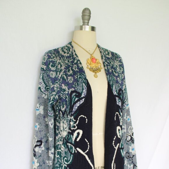 Anthropologie HWR Monogram Emma embroidered wool waterfall Cardigan Sweater M - Picture 5 of 12